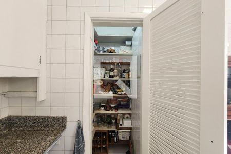 Apartamento à venda com 219m², 4 quartos e 1 vagaDespensa