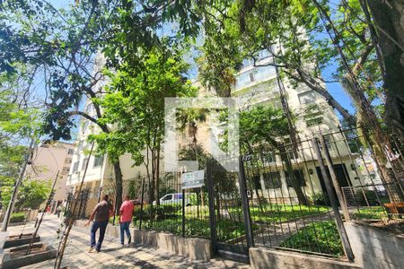Apartamento à venda com 219m², 4 quartos e 1 vagaFachada