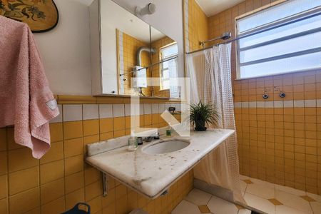 Apartamento à venda com 219m², 4 quartos e 1 vagaBanheiro Social
