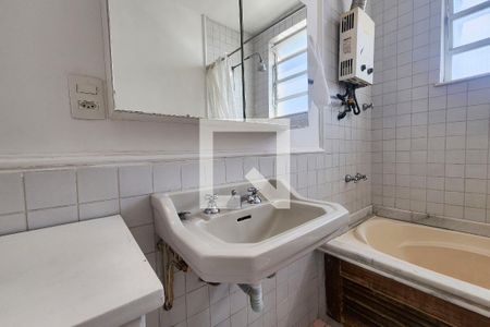 Apartamento à venda com 219m², 4 quartos e 1 vagaBanheiro da Suíte