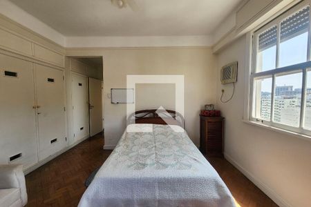 Apartamento à venda com 219m², 4 quartos e 1 vagaSuíte