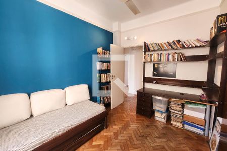 Apartamento à venda com 219m², 4 quartos e 1 vagaQuarto 2