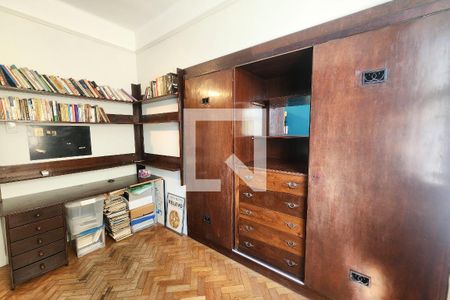 Apartamento à venda com 219m², 4 quartos e 1 vagaQuarto 2