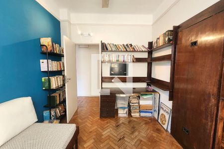 Apartamento à venda com 219m², 4 quartos e 1 vagaQuarto 2