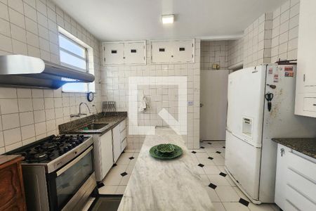 Apartamento à venda com 219m², 4 quartos e 1 vagaCozinha