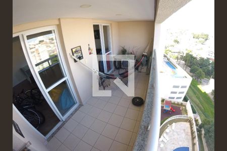Apartamento à venda com 77m², 2 quartos e 1 vagavaranda