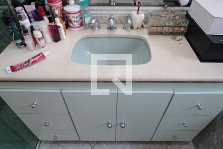 Apartamento à venda com 300m², 5 quartos e 4 vagasBanheiro da Suíte 1