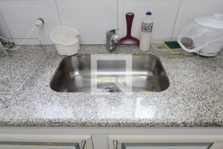 Apartamento à venda com 300m², 5 quartos e 4 vagasCozinha 1