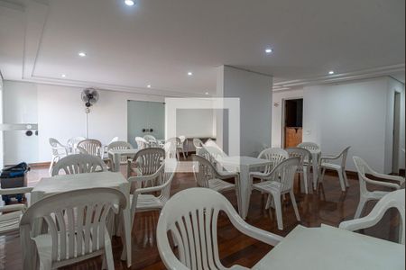 Apartamento à venda com 74m², 3 quartos e 2 vagasÁrea comum - Salão de festas
