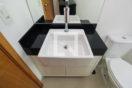 Banheiro de apartamento para alugar com 1 quarto, 55m² em Vila Regente Feijó, São Paulo