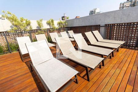 Apartamento para alugar com 33m², 1 quarto e sem vagaÁrea comum - Piscina