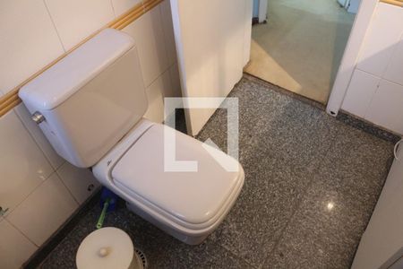 Apartamento para alugar com 200m², 3 quartos e 3 vagasBanheiro da Suíte 2