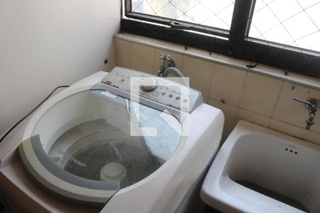 Apartamento para alugar com 200m², 3 quartos e 3 vagasÁrea de Serviço