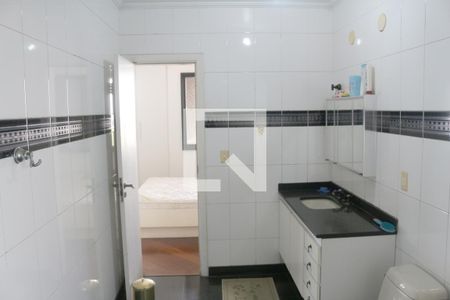 Apartamento para alugar com 200m², 3 quartos e 3 vagasBanheiro da Suíte 1