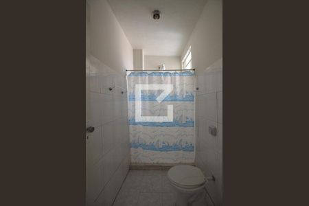 Apartamento para alugar com 55m², 2 quartos e sem vagaBanheiro