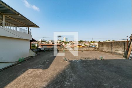 Casa à venda com 360m², 3 quartos e 2 vagasQuintal