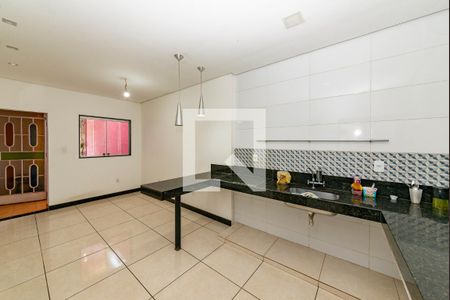 Casa à venda com 360m², 3 quartos e 2 vagasCozinha