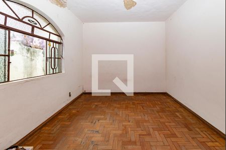 Casa à venda com 360m², 3 quartos e 2 vagasQuarto 2