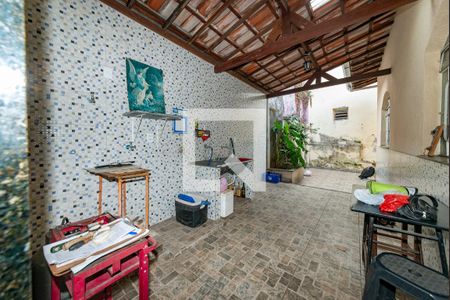 Casa à venda com 360m², 3 quartos e 2 vagasÁrea de Serviço