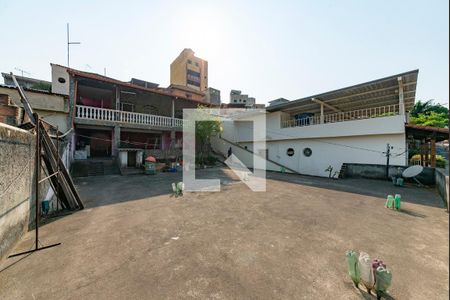 Casa à venda com 360m², 3 quartos e 2 vagasQuintal