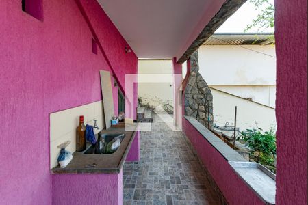 Casa à venda com 360m², 3 quartos e 2 vagasVaranda