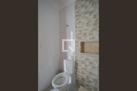 Apartamento para alugar com 45m², 2 quartos e sem vaga Apartamento para alugar com 45m², 2 quartos e sem vagaBanheiro da Suíte