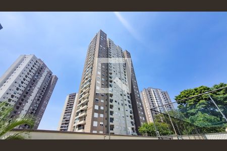 Apartamento para alugar com 69m², 2 quartos e 2 vagasFachada