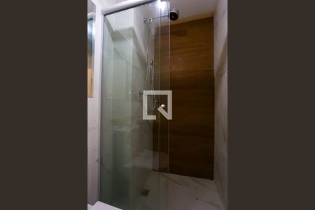 Apartamento para alugar com 69m², 2 quartos e 2 vagasBanheiro