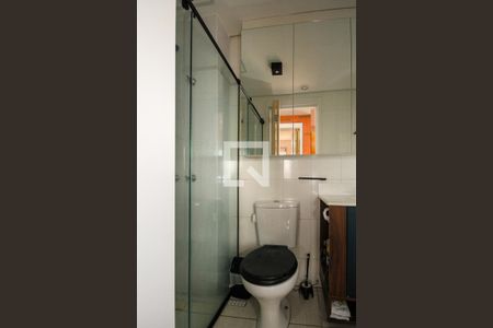 Apartamento à venda com 45m², 2 quartos e sem vaga Apartamento à venda com 45m², 2 quartos e sem vagaBanheiro