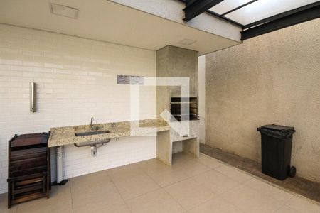 Apartamento à venda com 45m², 2 quartos e sem vaga Apartamento à venda com 45m², 2 quartos e sem vagaÁrea comum - Churrasqueira