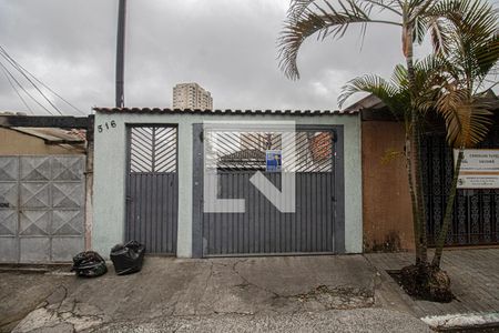 Casa à venda com 176m², 3 quartos e 4 vagasFachada