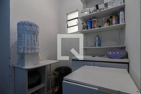 Casa à venda com 176m², 3 quartos e 4 vagasDespensa