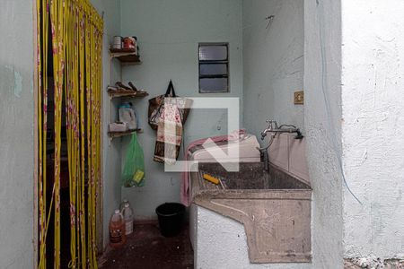 Casa à venda com 176m², 3 quartos e 4 vagasÁrea de Serviço