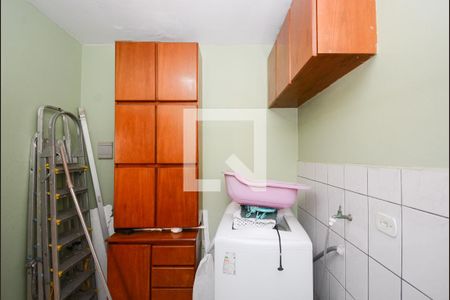 Casa à venda com 222m², 5 quartos e 3 vagas Lavanderia