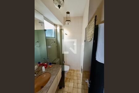 Apartamento à venda com 210m², 3 quartos e 3 vagasSuíte 1 banheiro