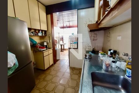 Apartamento à venda com 210m², 3 quartos e 3 vagasCopa Cozinha