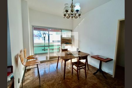 Apartamento à venda com 210m², 3 quartos e 3 vagasSala
