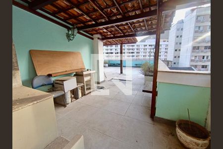 Apartamento à venda com 210m², 3 quartos e 3 vagasCobertura