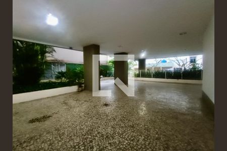 Apartamento à venda com 210m², 3 quartos e 3 vagasÁrea Comum - Playground