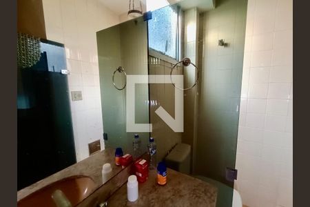 Apartamento à venda com 210m², 3 quartos e 3 vagasSuíte 1 banheiro