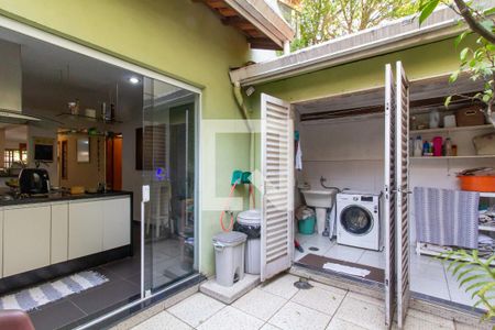 Casa à venda com 192m², 3 quartos e 2 vagasÁrea de Serviço