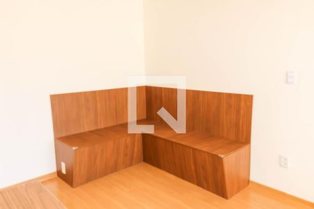 Sala de apartamento para alugar com 2 quartos, 43m² em Encantado, Rio de Janeiro