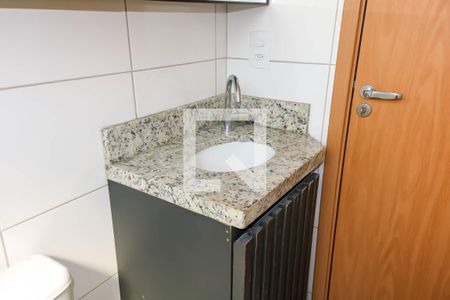 Apartamento para alugar com 43m², 2 quartos e 1 vaga Apartamento para alugar com 43m², 2 quartos e 1 vagaBanheiro