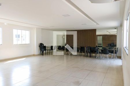 Apartamento para alugar com 43m², 2 quartos e 1 vaga Apartamento para alugar com 43m², 2 quartos e 1 vagaÁrea comum - Salão de festas