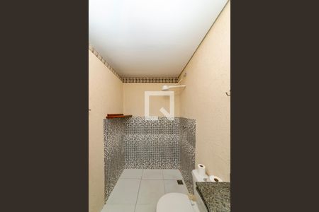 Casa à venda com 496m², 5 quartos e 6 vagasBanheiro da Suíte 5