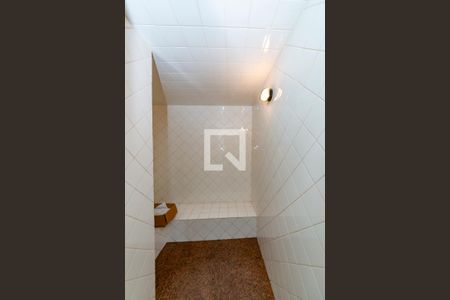 Casa à venda com 496m², 5 quartos e 6 vagasBanheiro da Suíte 3