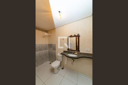 Casa à venda com 496m², 5 quartos e 6 vagasBanheiro da Suíte 5