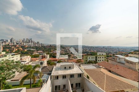 Casa à venda com 496m², 5 quartos e 6 vagasVaranda