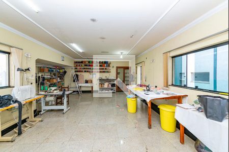 Casa à venda com 496m², 5 quartos e 6 vagasSala 4