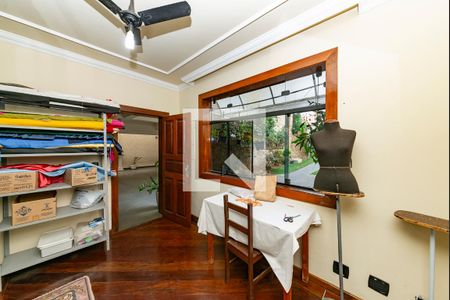 Casa à venda com 496m², 5 quartos e 6 vagasSala 5